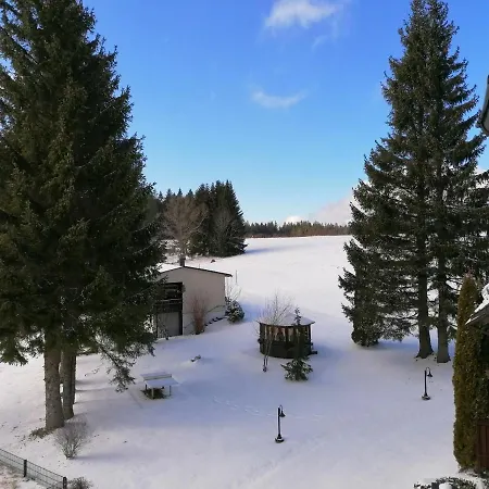 Gasthof Zum Kreuz *