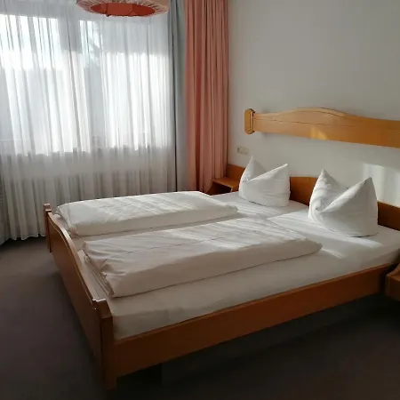 Gasthof Zum Kreuz * Hinter Schutzenbach